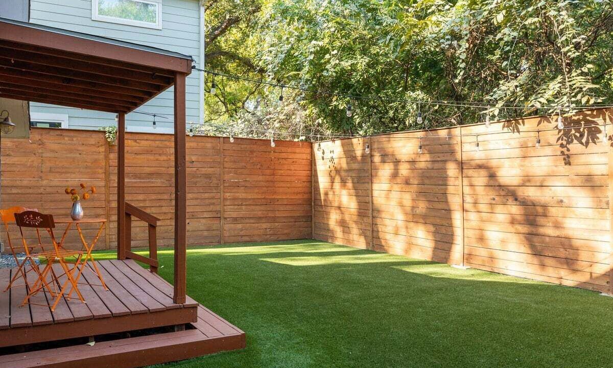 Photo of Patio Balcony in Govalle