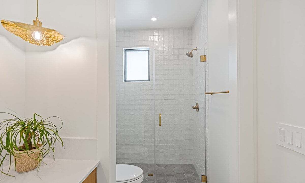 Photo of Bathroom in South Manchaca