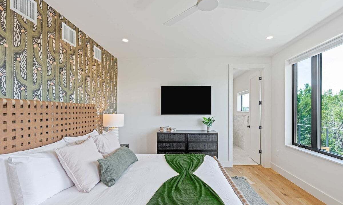Photo of Bedroom in Apache Shores