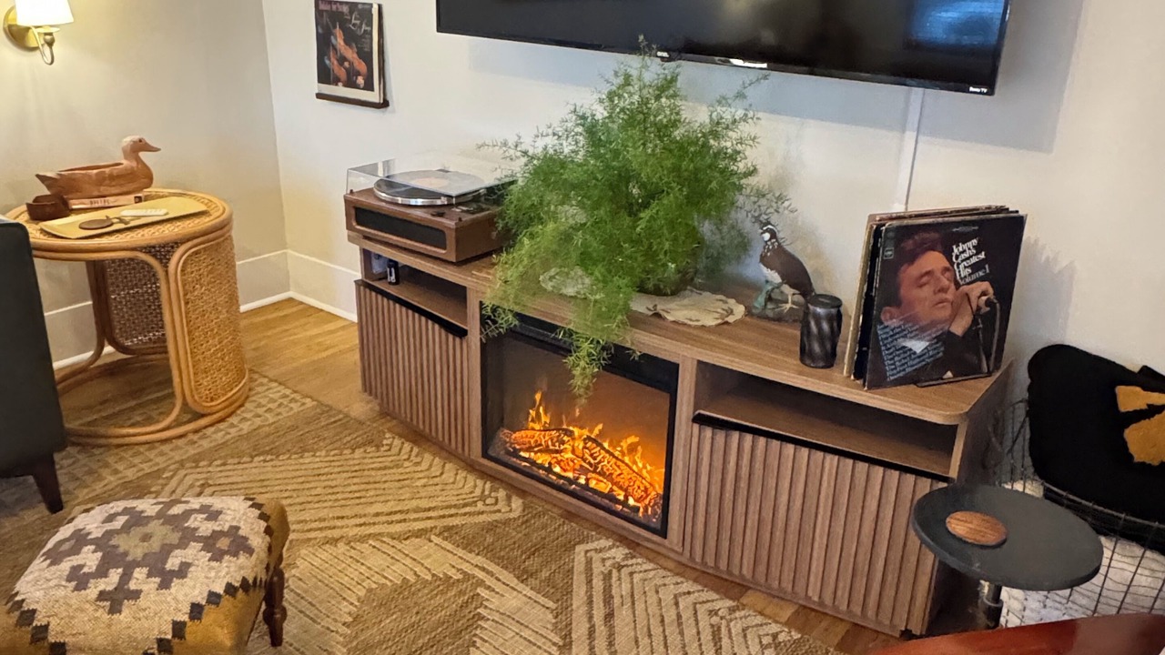 Photo of Livingroom in Monroe