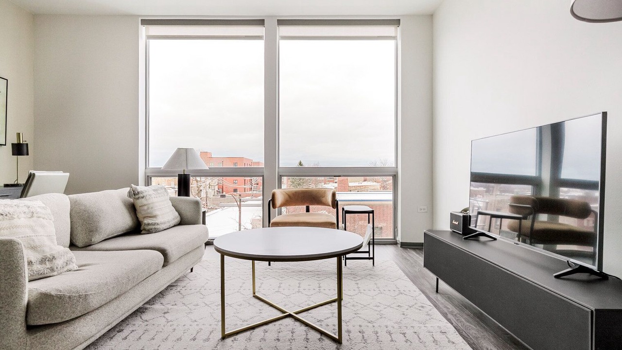 Photo of Livingroom in Logan Square