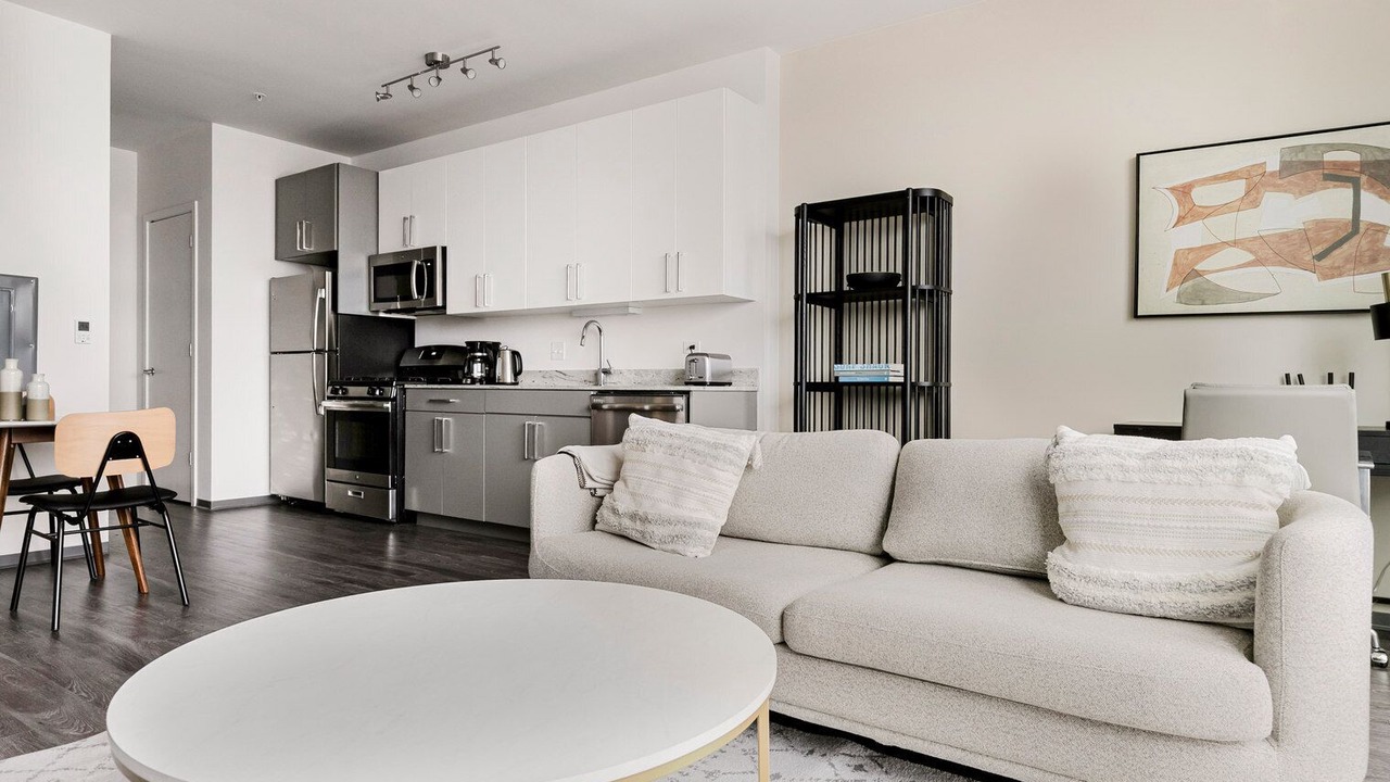 Photo of Livingroom in Logan Square