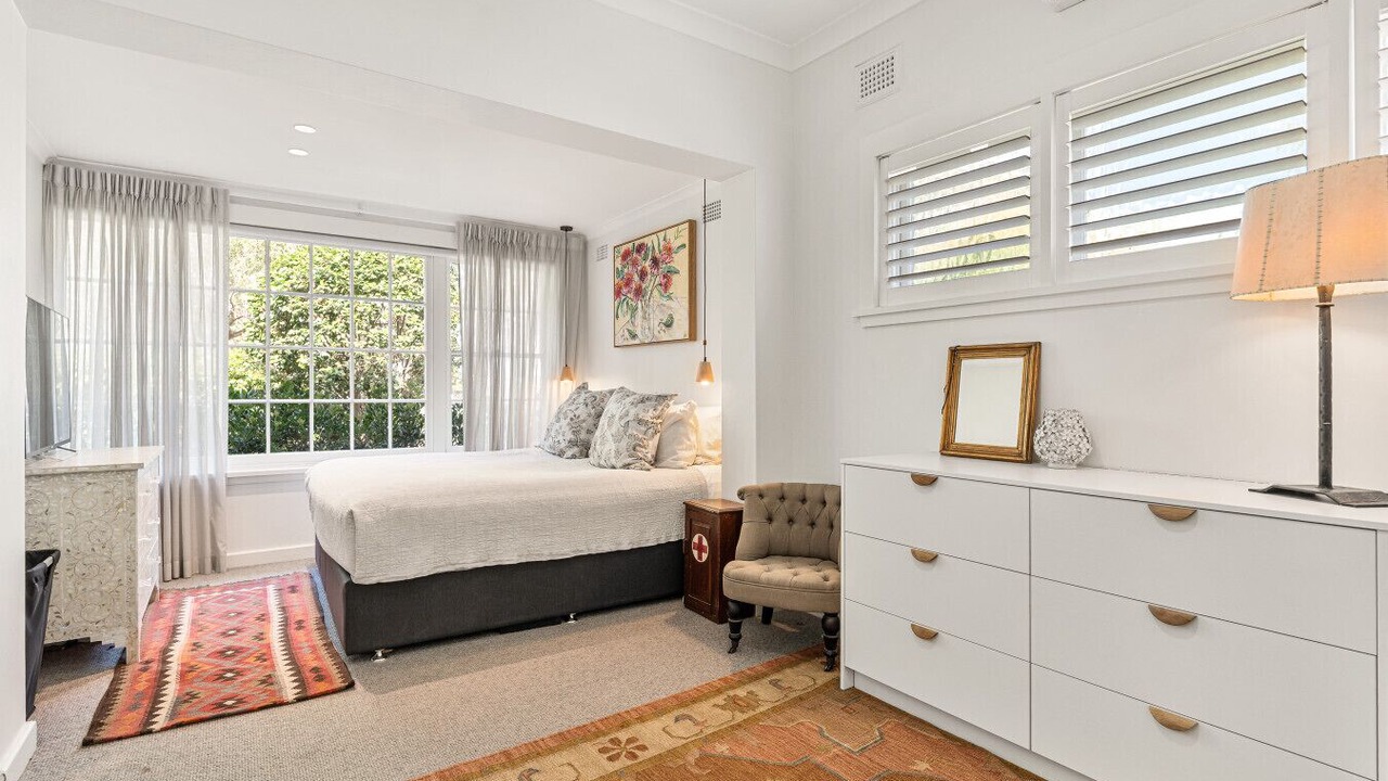 Photo of Bedroom in Willoughby East