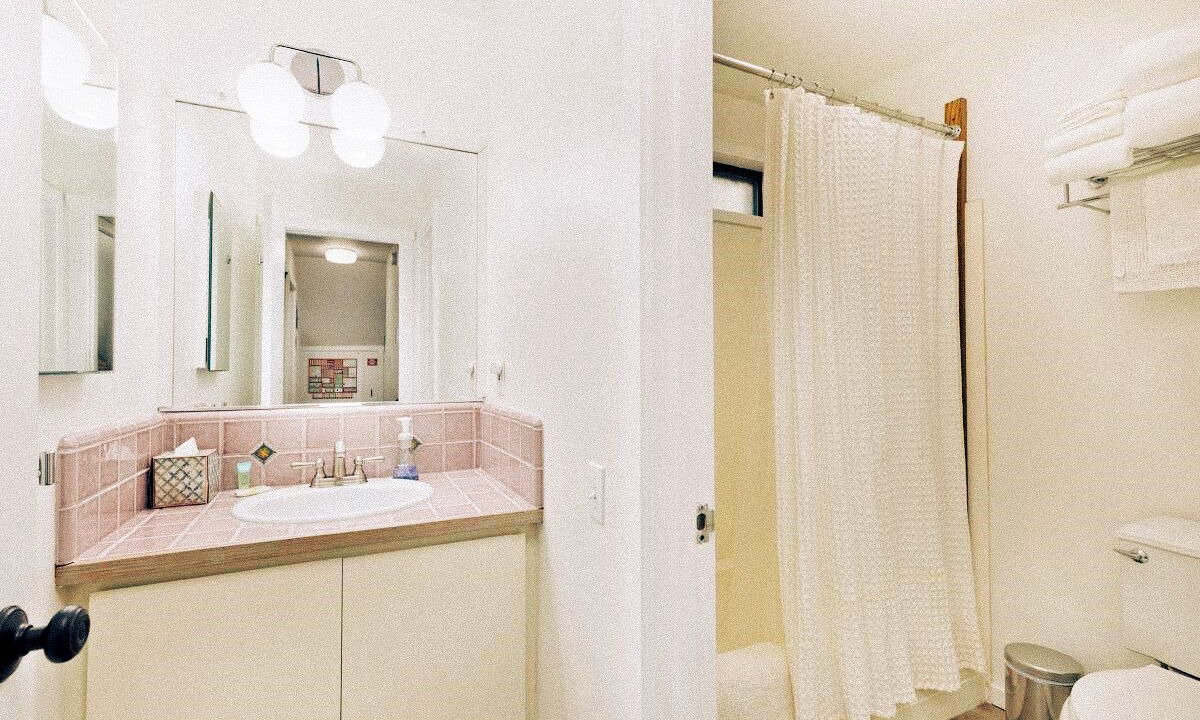 Photo of Bathroom in Mammoth Lakes