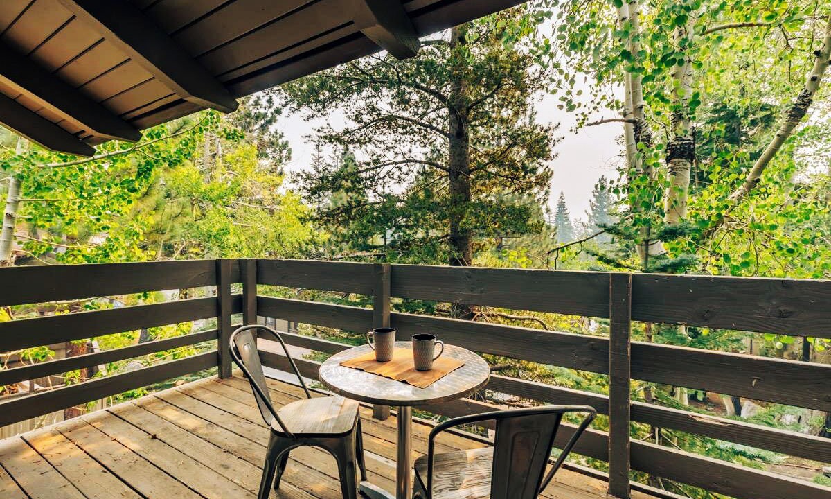 Photo of Outdoor in Mammoth Lakes