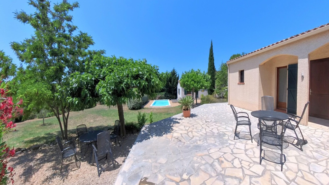 Photo of Patio Balcony in Aigne