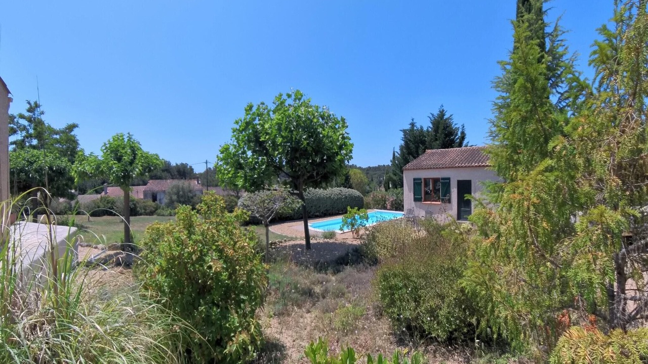 Photo of Outdoor in Aigne