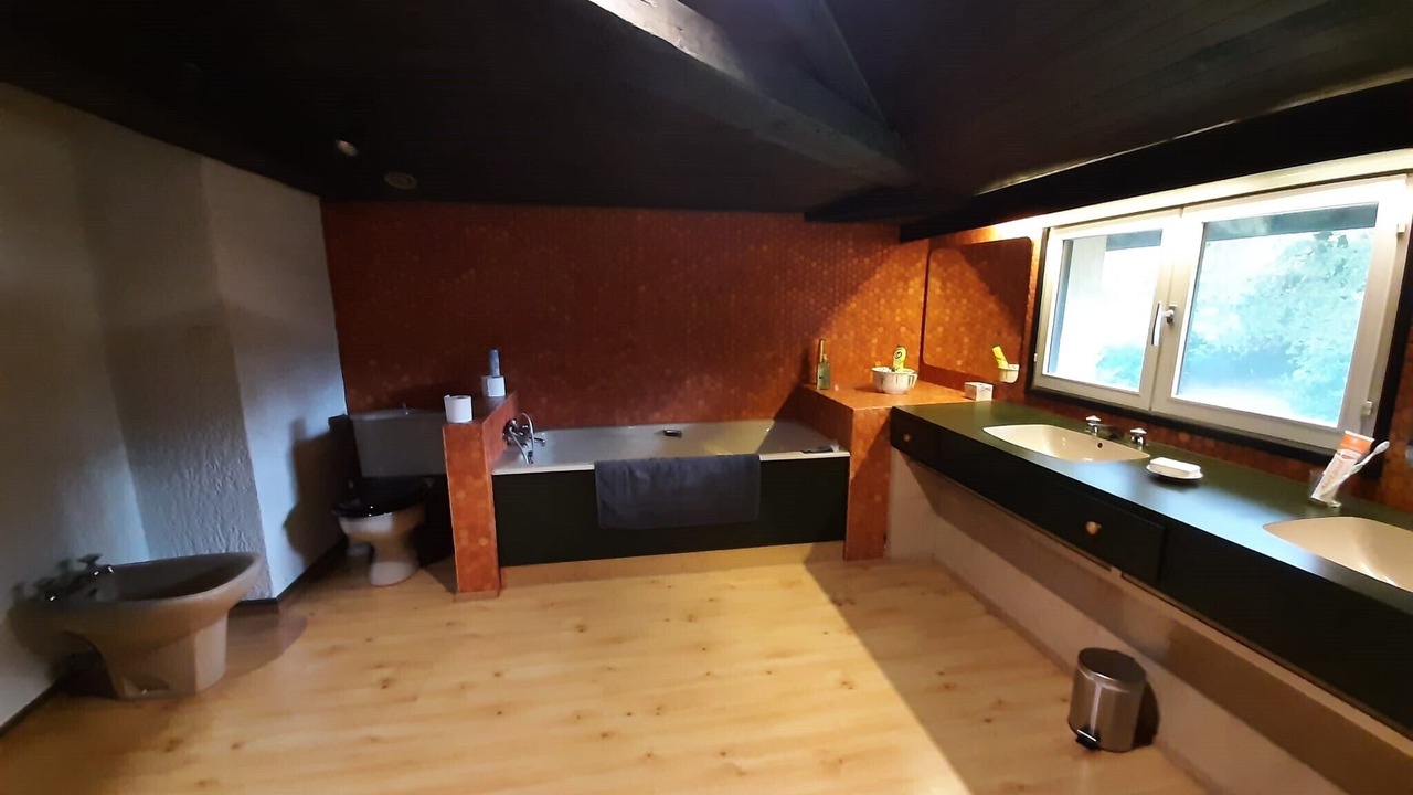 Photo of Bathroom in Sabres