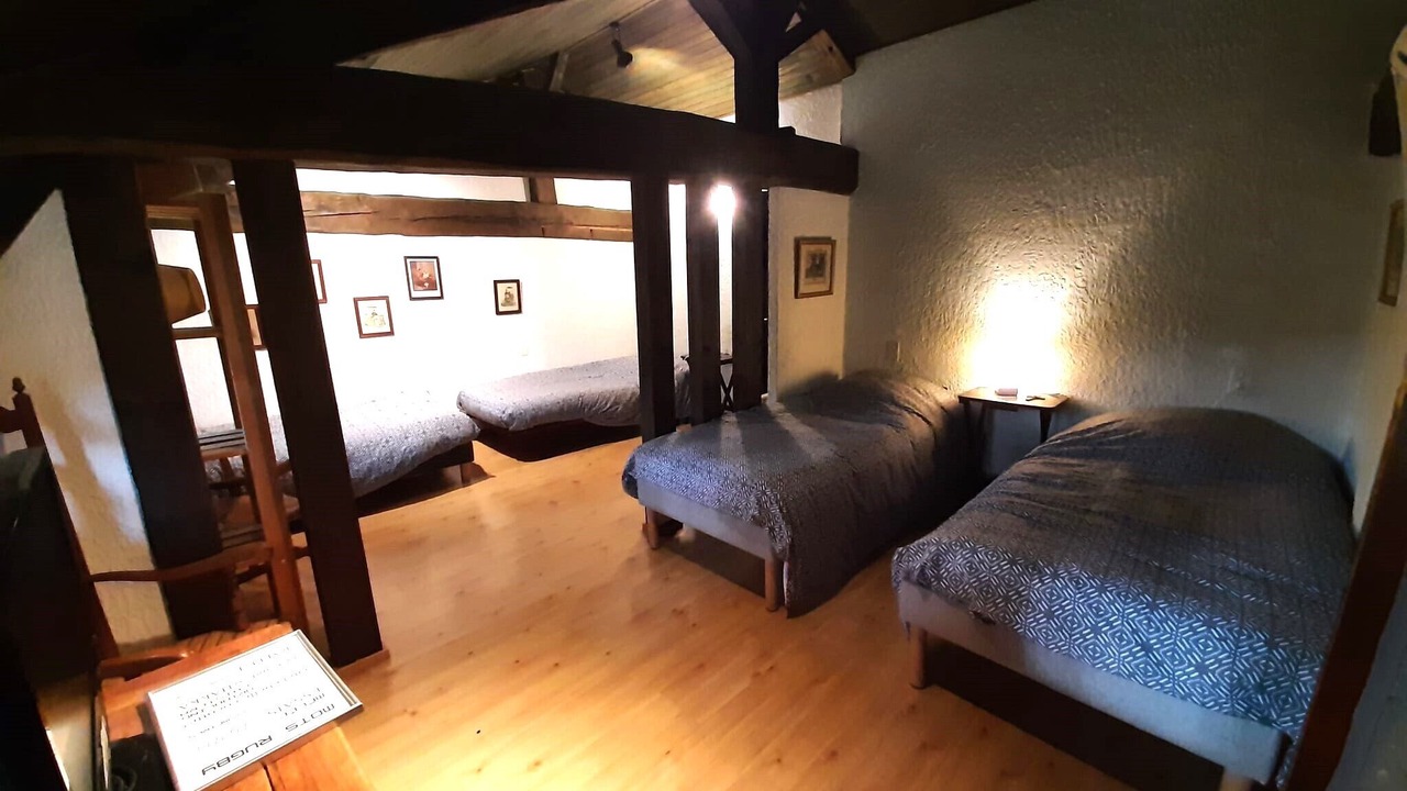 Photo of Bedroom in Sabres