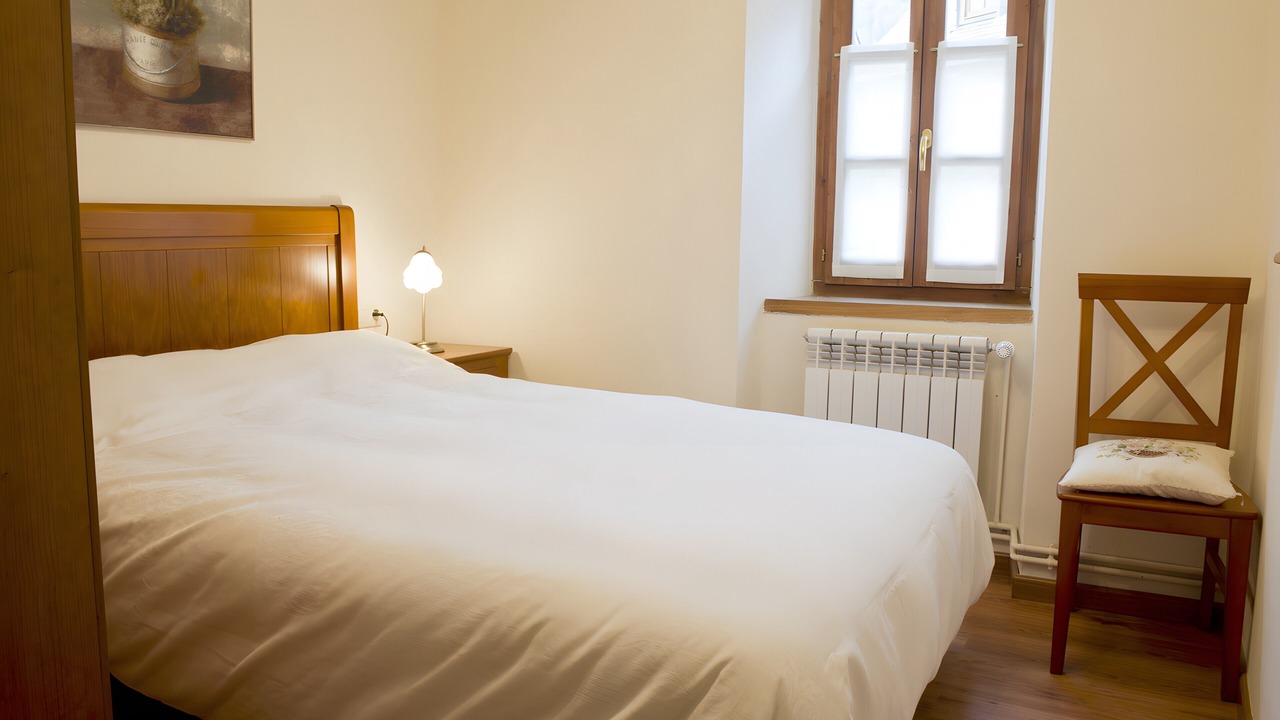 Photo of Bedroom in Garos