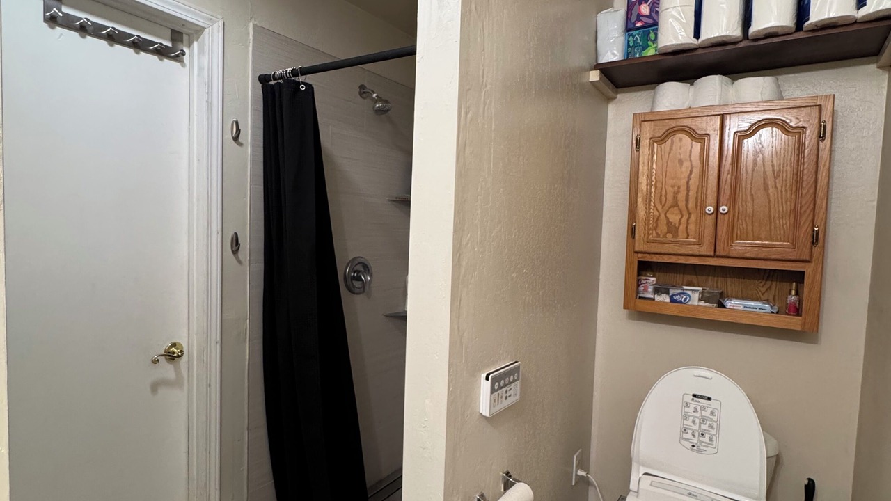 Photo of Bathroom in Tracy