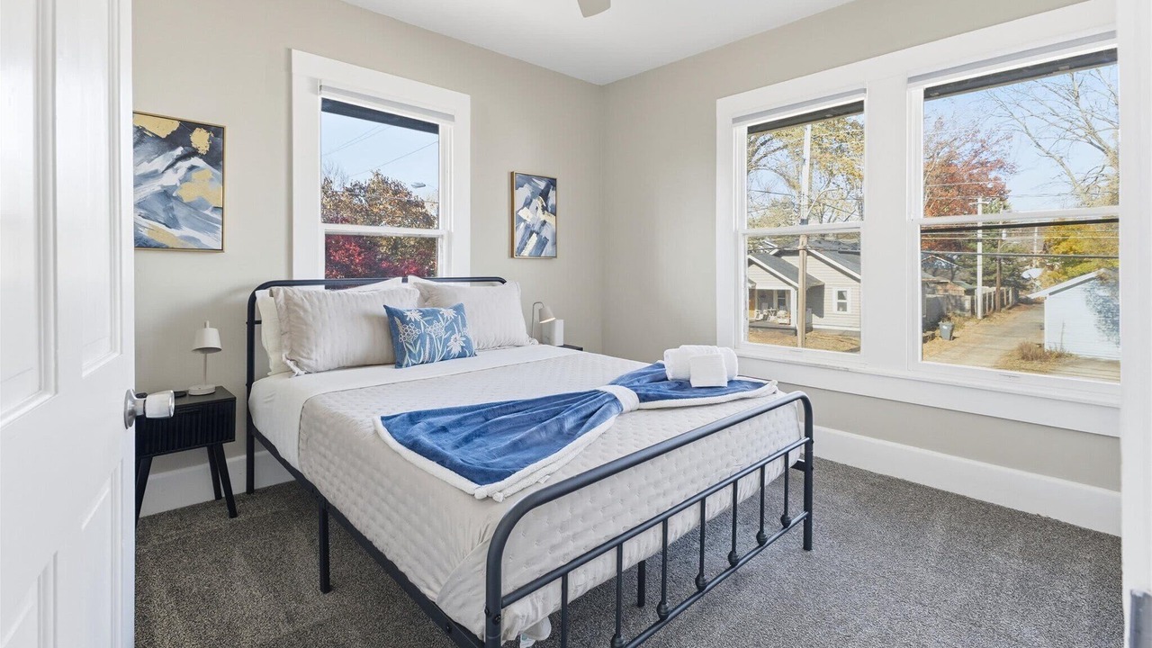 Photo of Bedroom in Meridian-Kessler