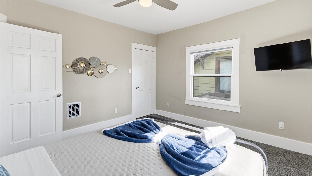 Photo of Bedroom in Meridian-Kessler