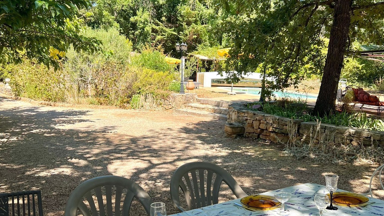 Photo of Outdoor in Saint-Maximin-la-Sainte-Baume