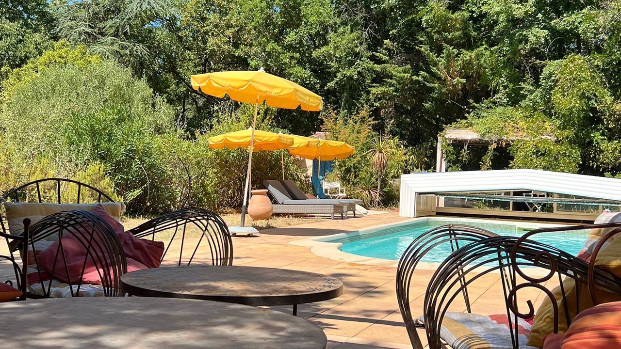 Photo of Patio Balcony in Saint-Maximin-la-Sainte-Baume