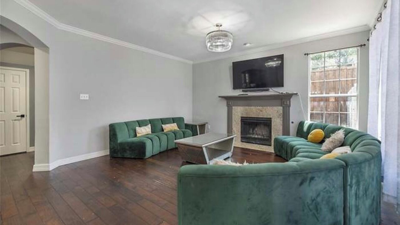 Photo of Livingroom in Allen