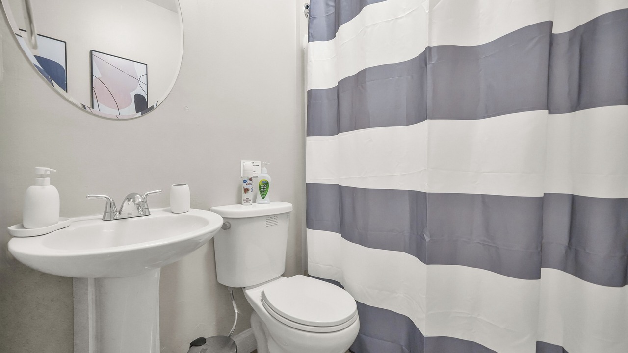 Photo of Bathroom in East Point