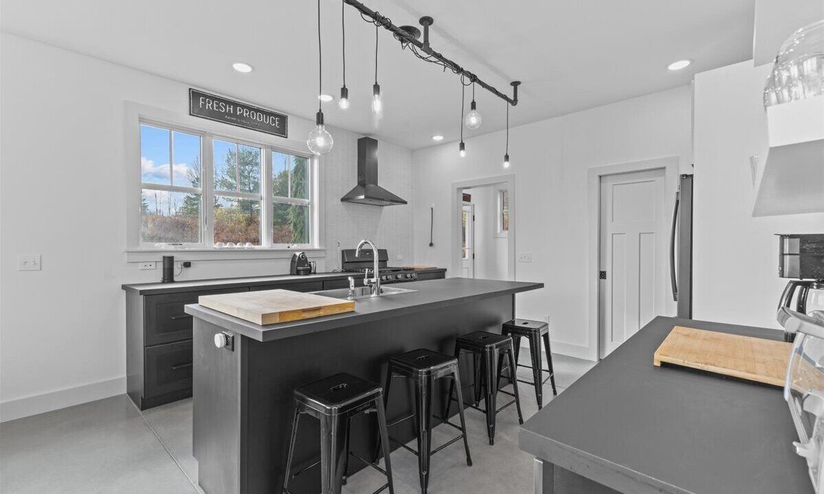 Photo of Others in Waterbury