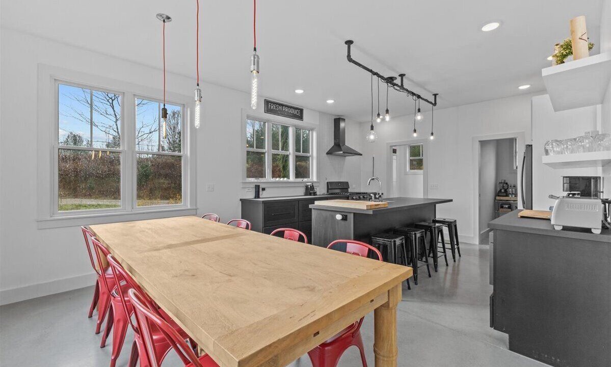 Photo of Others in Waterbury