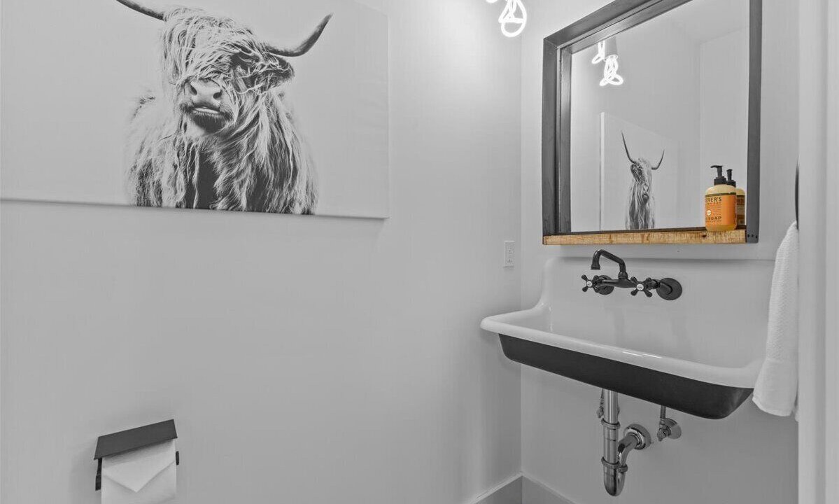 Photo of Others in Waterbury