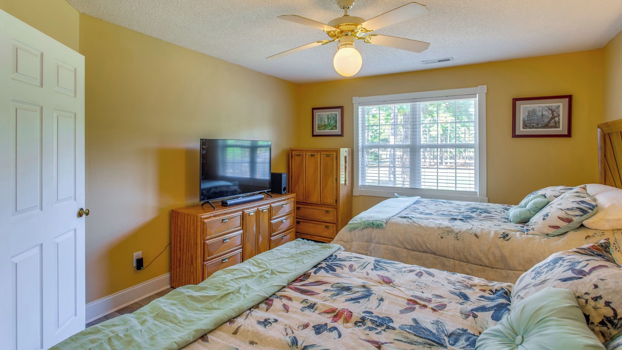 Photo of Bedroom in Calabash