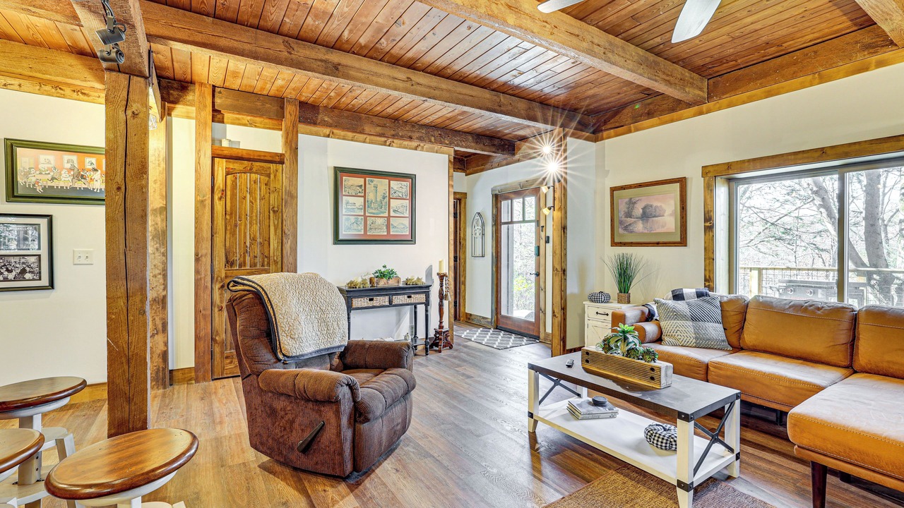 Photo of Livingroom in Soddy-Daisy