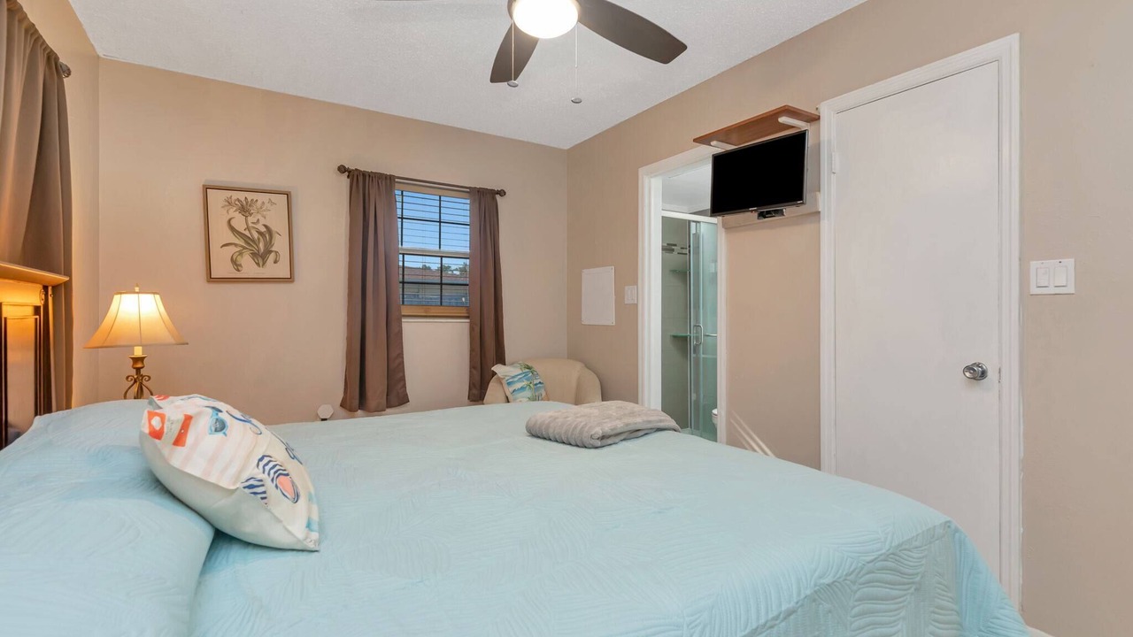 Photo of Bedroom in Pinellas Park