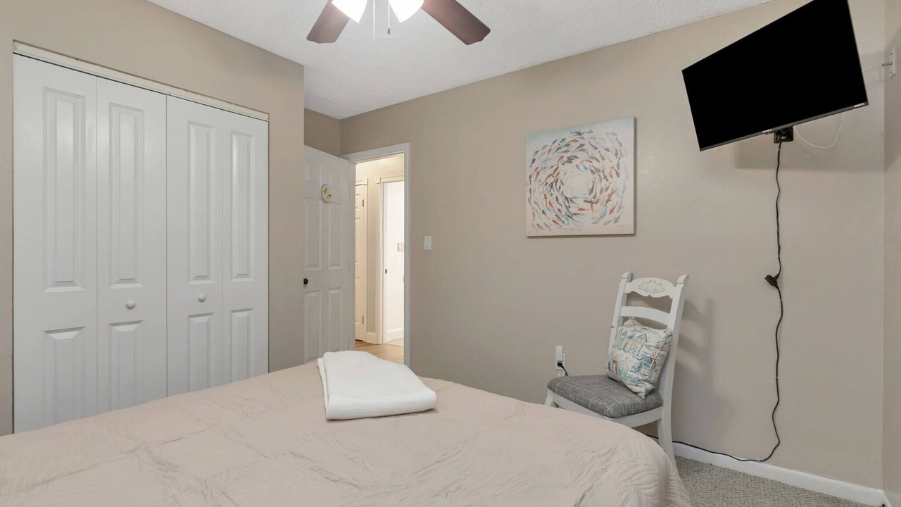 Photo of Bedroom in Pinellas Park