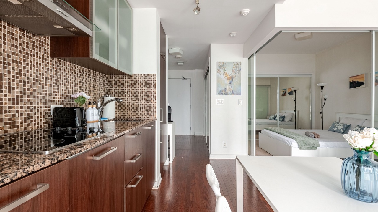Photo of Bedroom in Toronto Entertainment District