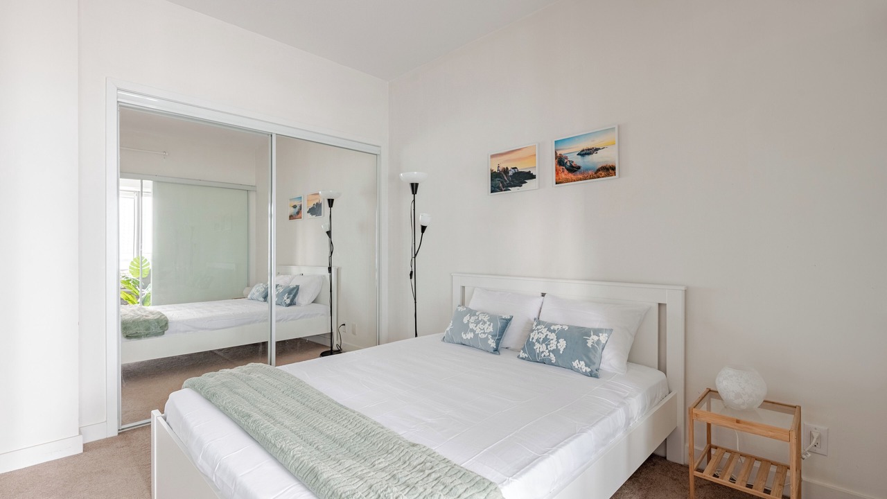 Photo of Bedroom in Toronto Entertainment District