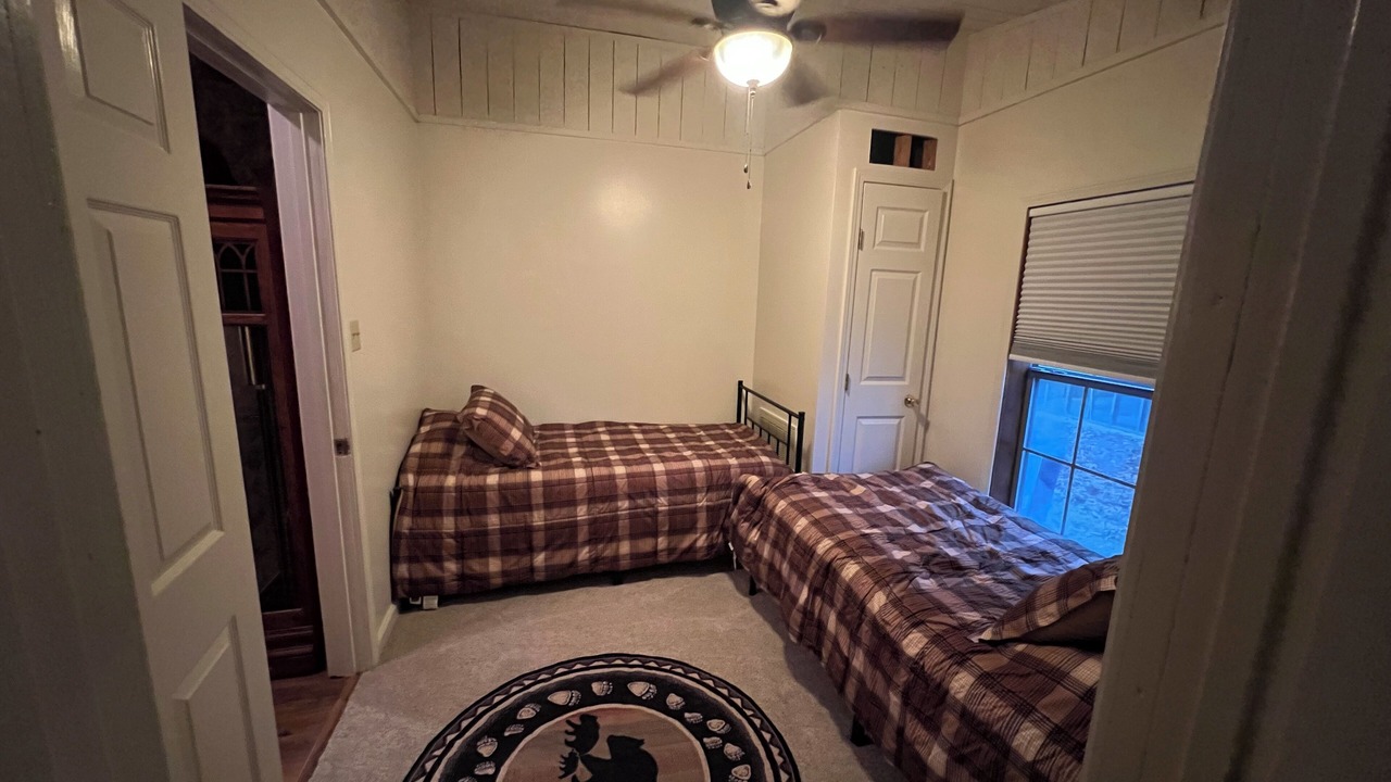 Photo of Bedroom in Beech Grove