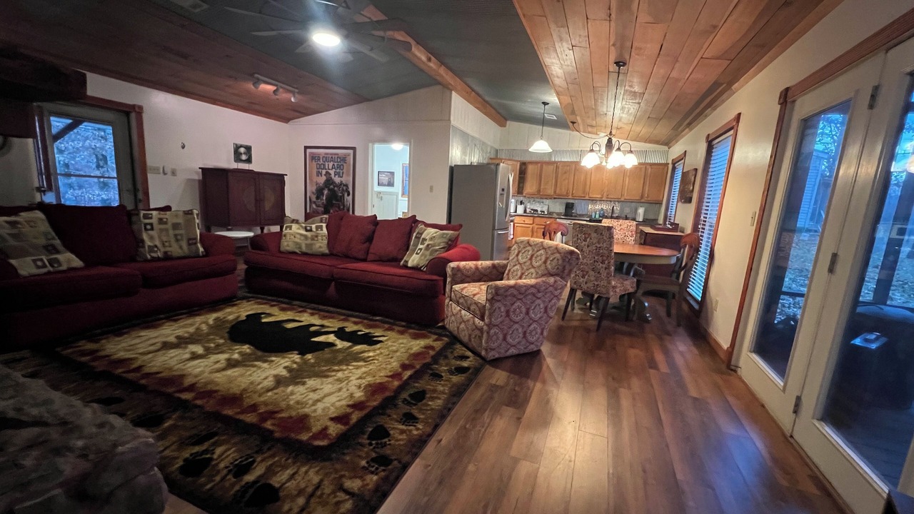 Photo of Livingroom in Beech Grove