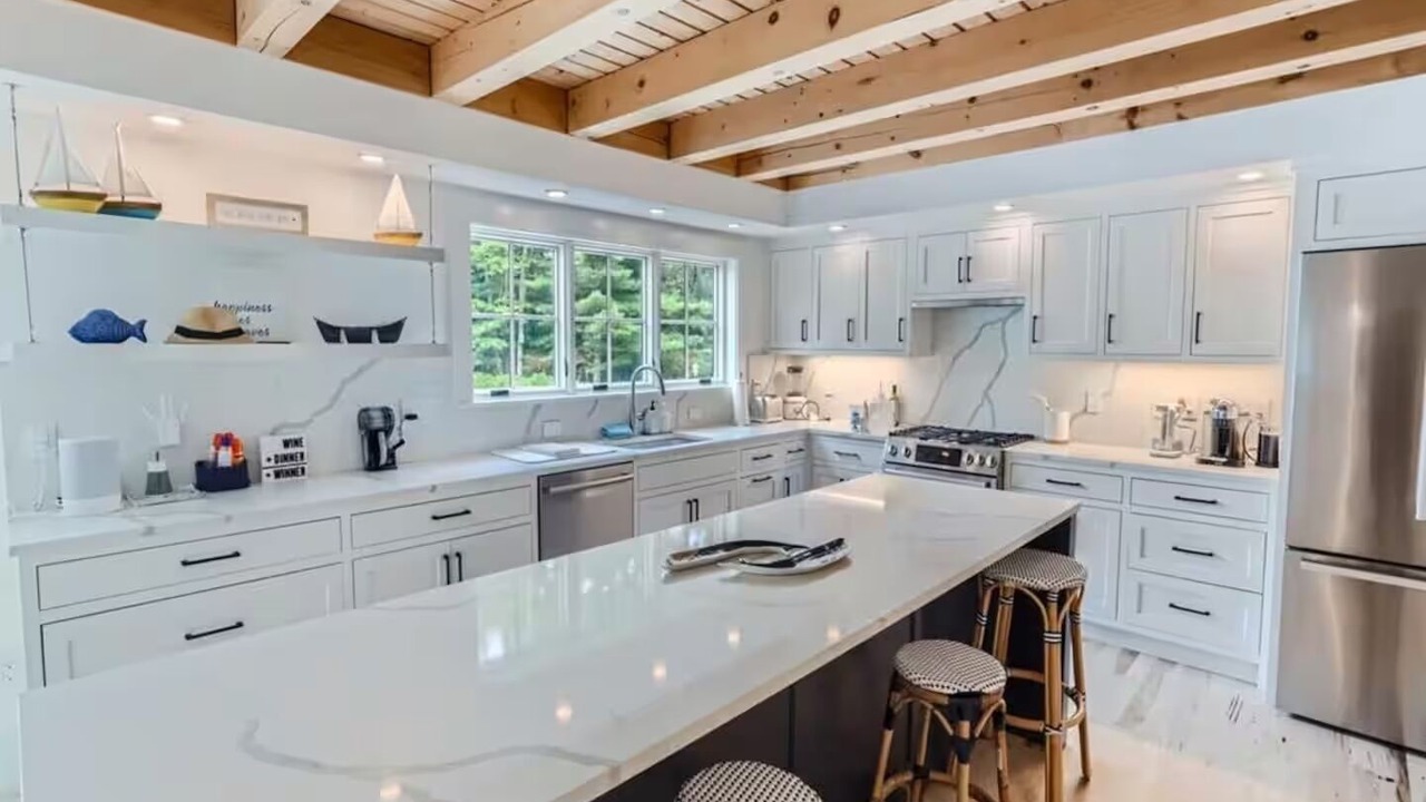 Photo of Kitchen in Tisbury