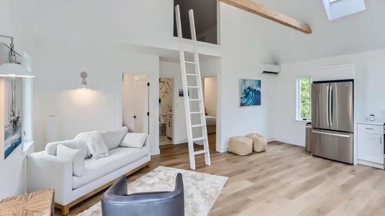 Photo of Livingroom in Tisbury