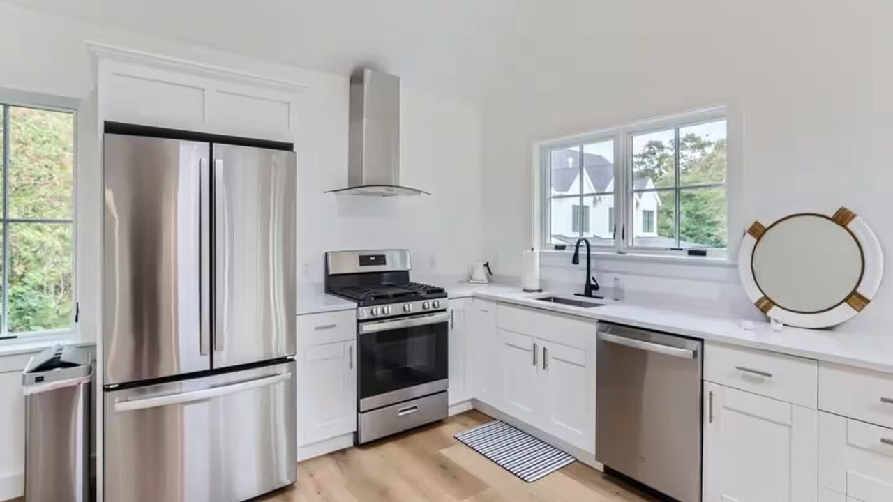 Photo of Kitchen in Tisbury