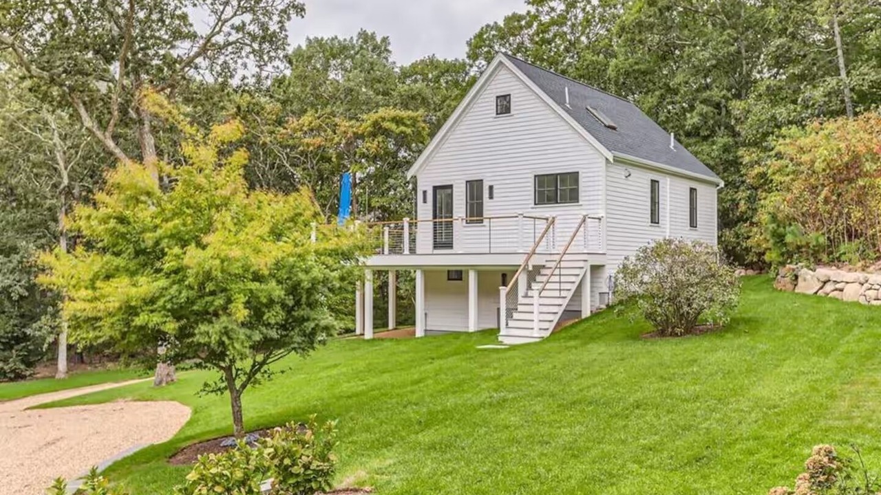 Photo of Outdoor in Tisbury