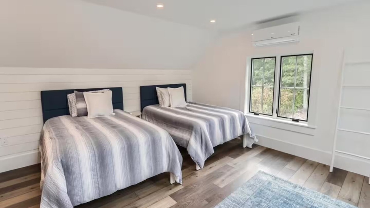 Photo of Bedroom in Tisbury