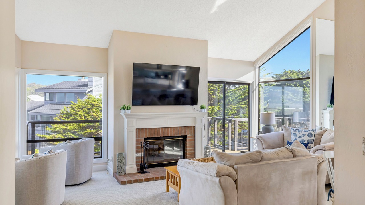 Photo of Livingroom in Watsonville