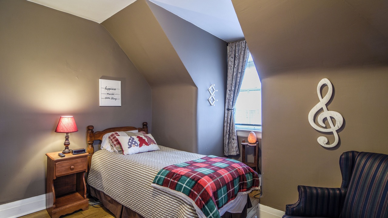 Photo of Bedroom in Fairmont