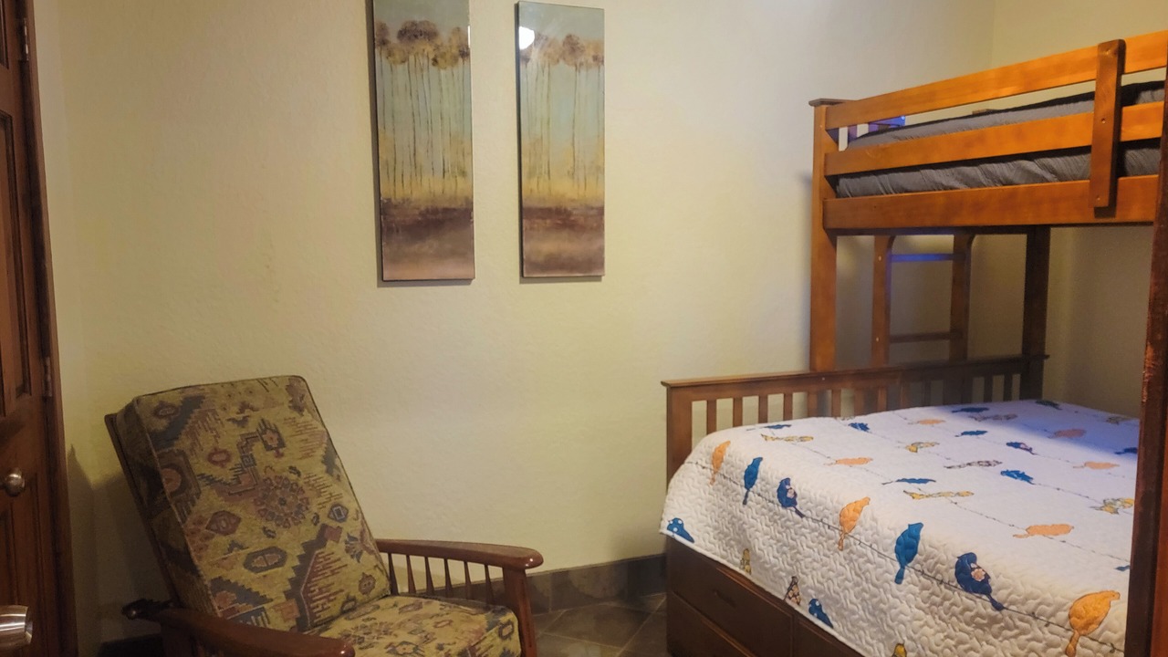 Photo of Bedroom in Cleburne
