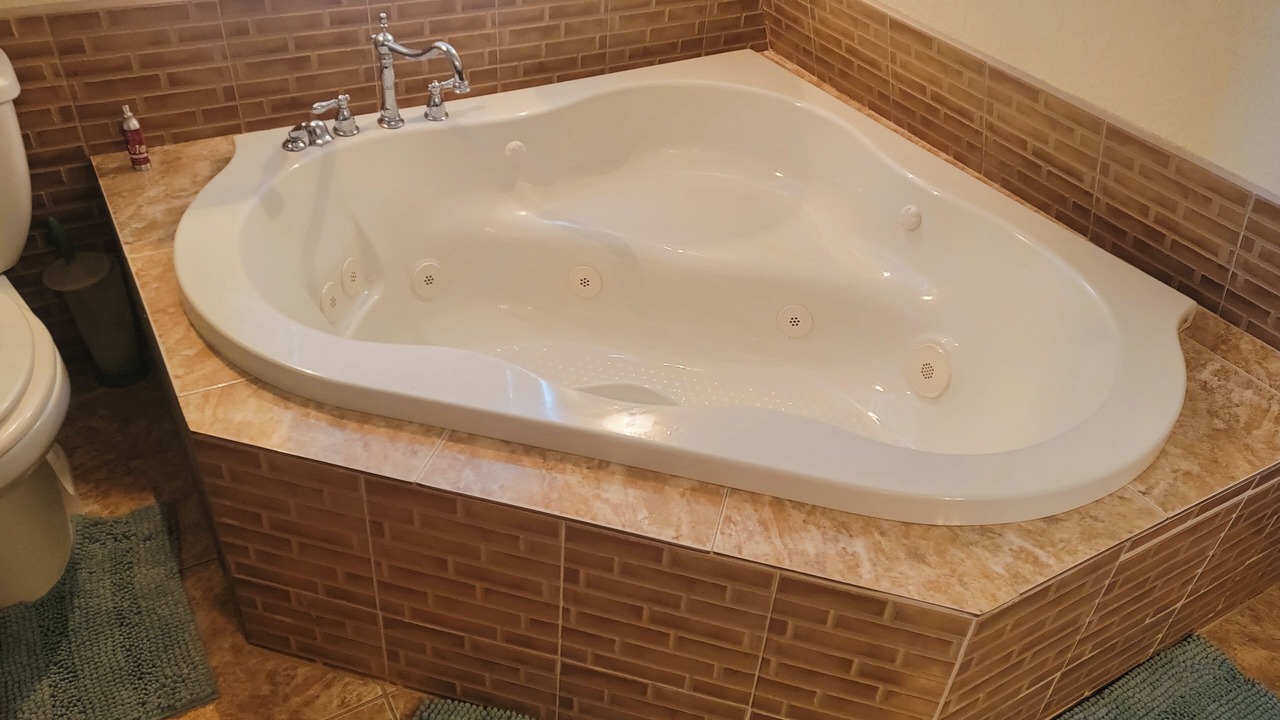 Photo of Bathroom in Cleburne