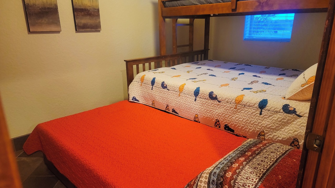 Photo of Bedroom in Cleburne