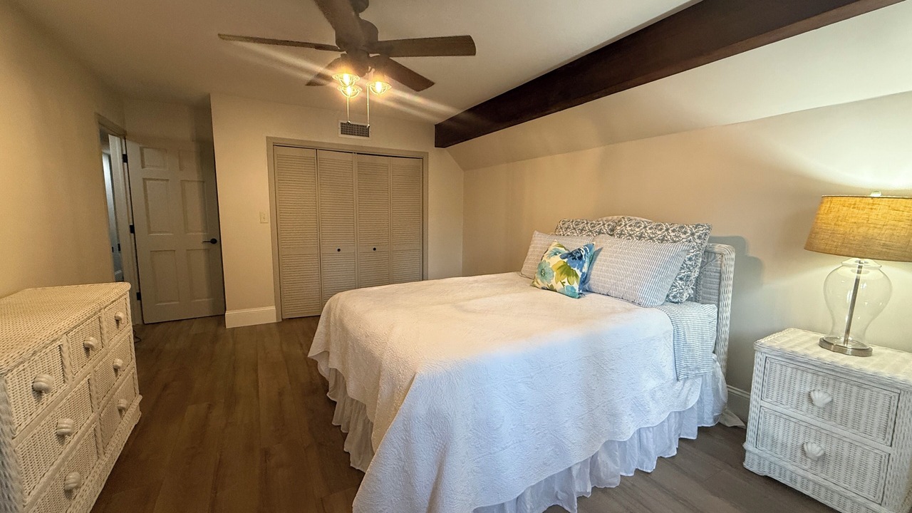 Photo of Bedroom in Hawthorne