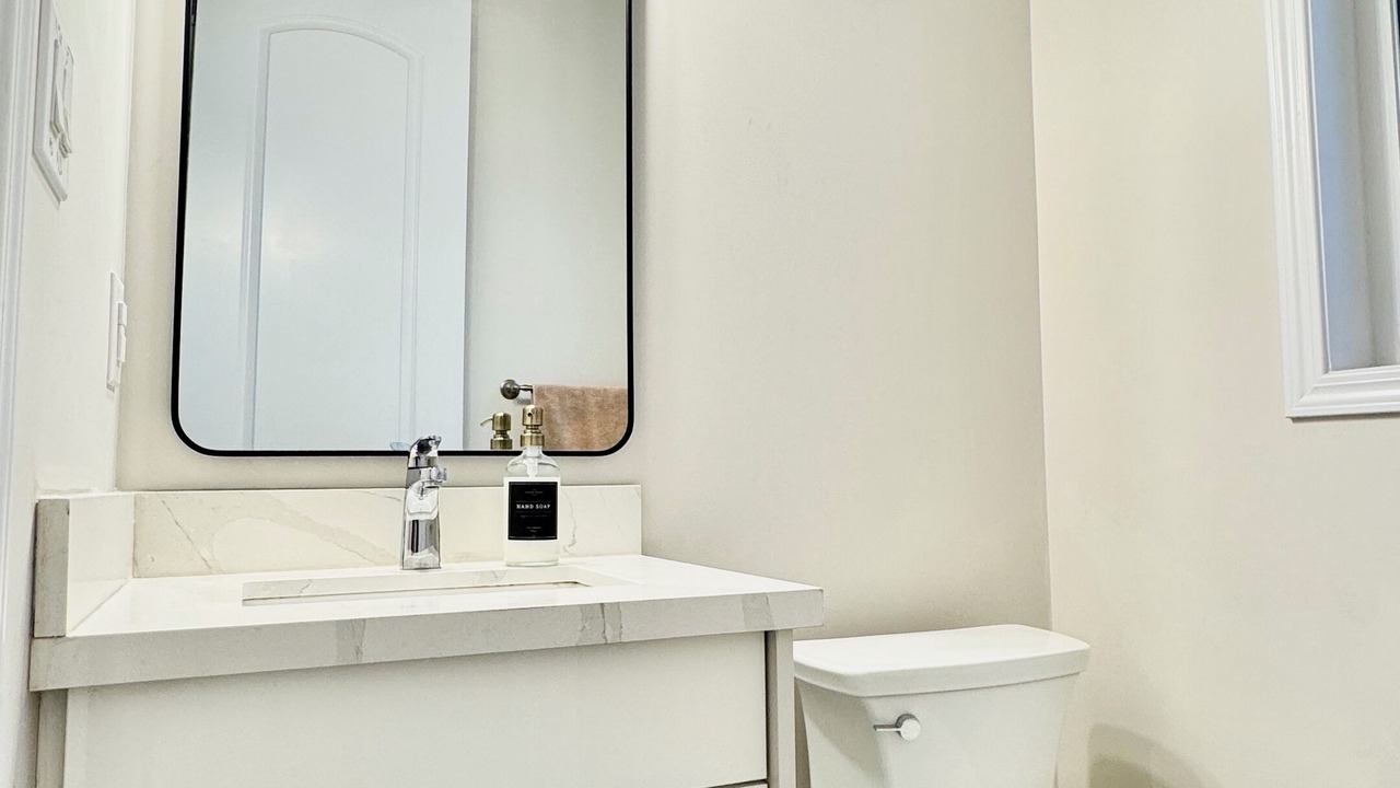 Photo of Bathroom in Niagara Falls