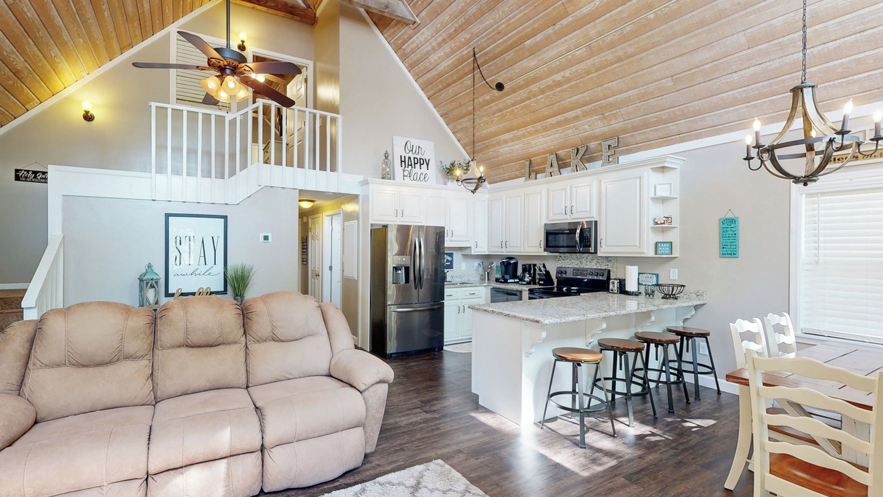 Photo of Livingroom in Eatonton