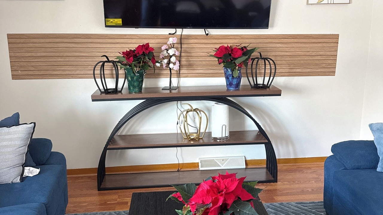 Photo of Livingroom in West Seneca