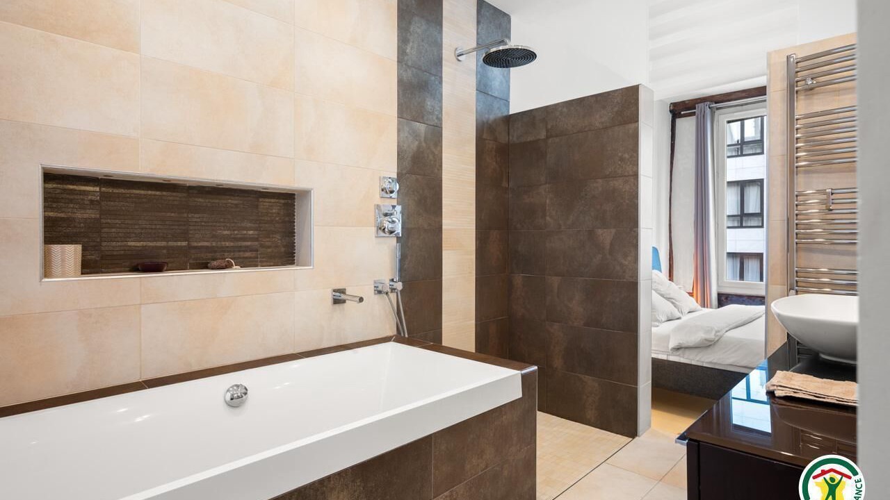 Photo of Bathroom in Quartier Vieux Marche-Cathedrale