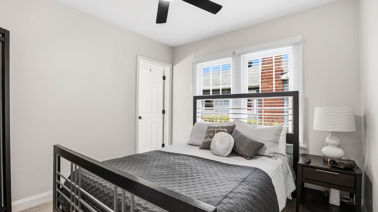 Photo of Bedroom in Meridian-Kessler