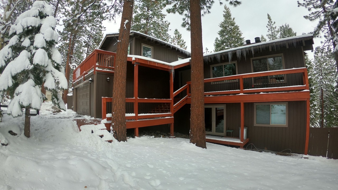 Photo of Outdoor in Round Hill Village
