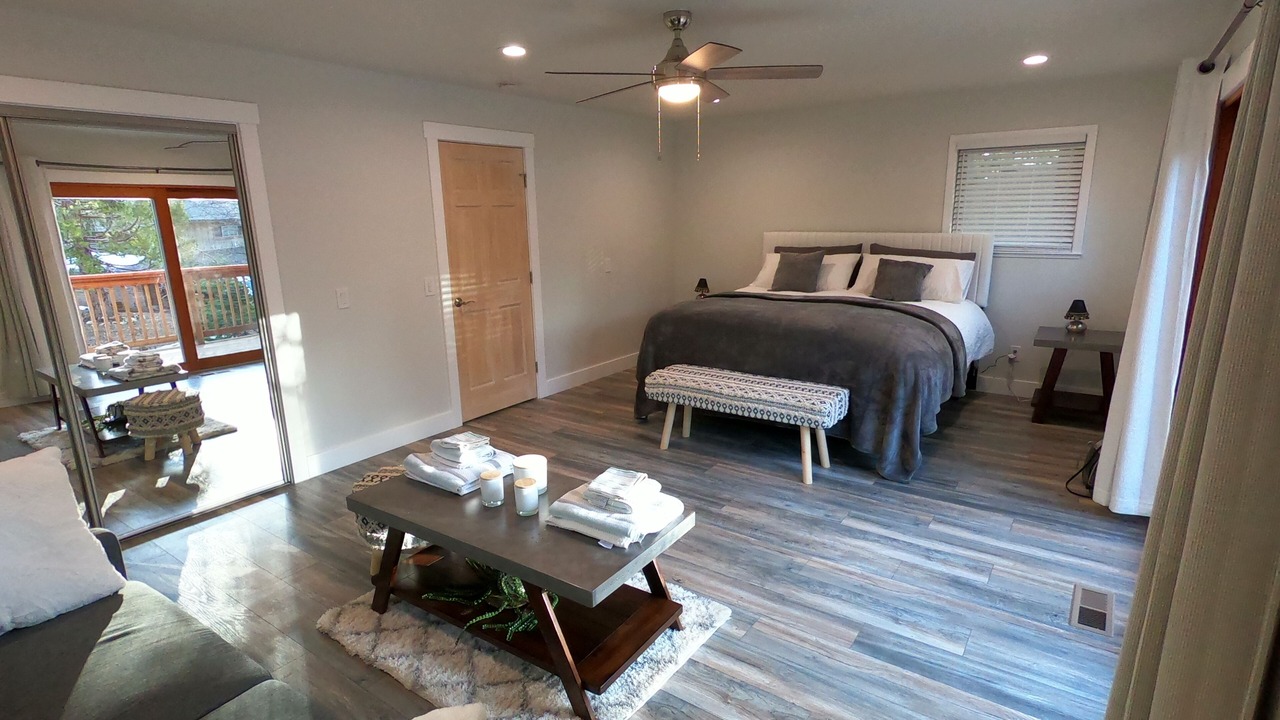 Photo of Bedroom in Round Hill Village